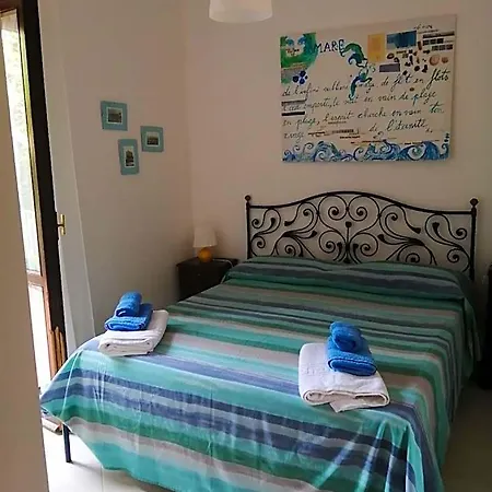 La Casa Sulla Scogliera פוליקה